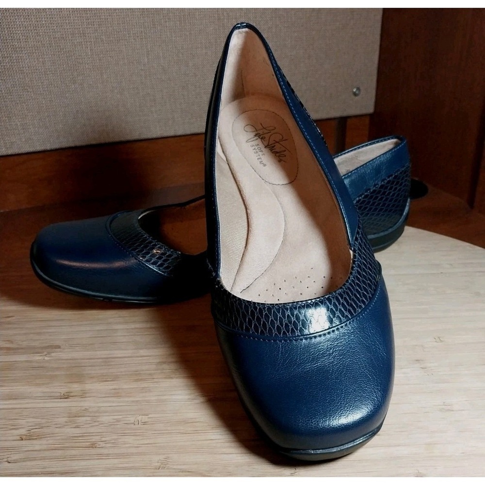 LifeStride Women's Deja Vu Navy Blue 8.5M Slip On Flats, Soft System, NWOT